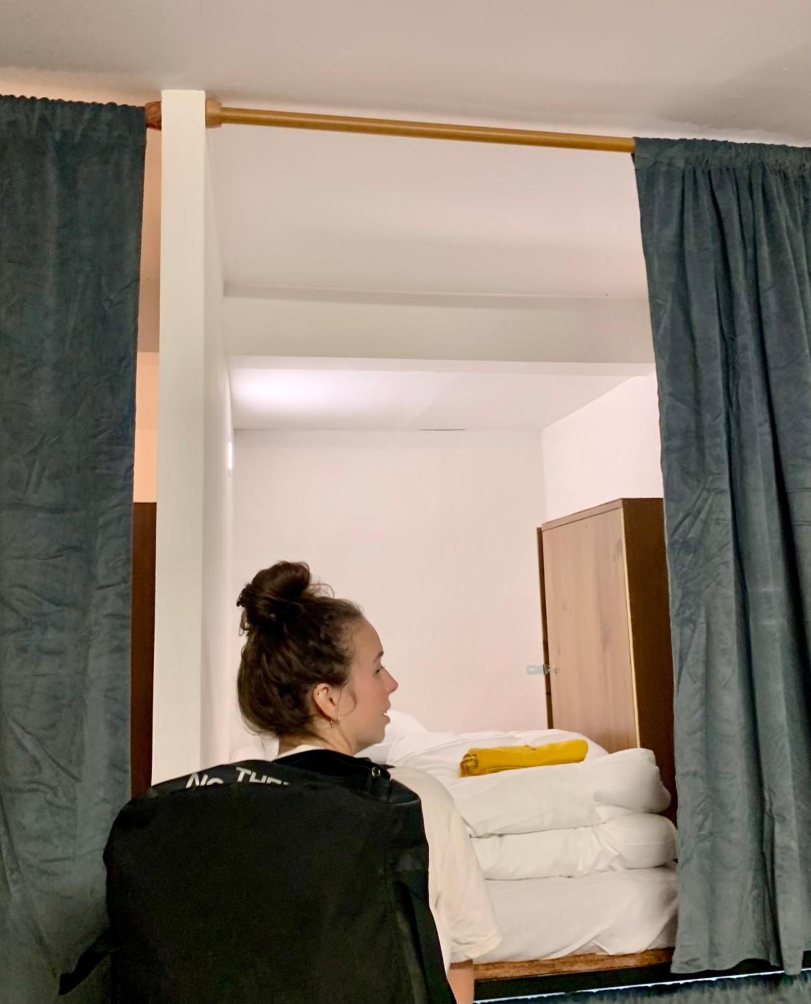 Spanglish Hostel بينايدورم المظهر الخارجي الصورة